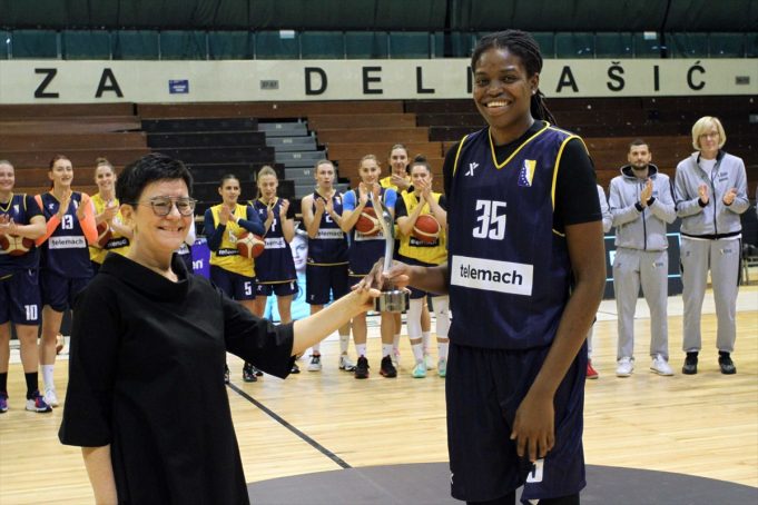 20211220-2-51392668-71792336-1640032398