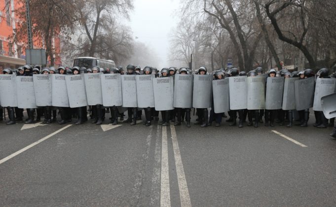 2022-01-05T081454Z_957019295_RC2WSR9IV1X1_RTRMADP_3_KAZAKHSTAN-PROTESTS