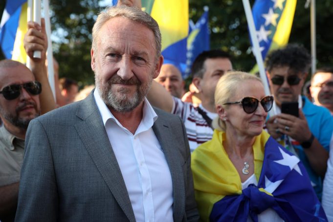 Sarajevo: Prosvjed građana zbog mogućnosti nametanja izmjena u izbornom zakonu