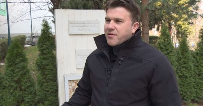 43346E12-F4E4-49B6-9B37-8BF89343EB60-740x389