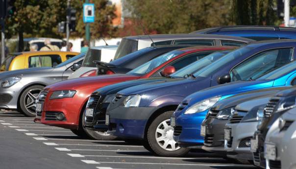 u-bih-1-1-miliona-vozila-polovina-auta-staro-od-deset-do-20-godina-rabljeni-automobili_6408687121cdc