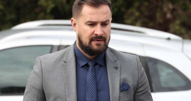 641b2ff6-7bd4-45f7-8a63-4cf80a0a0a78-fikret-hodzic-sudenje-respiratori2-fena-preview