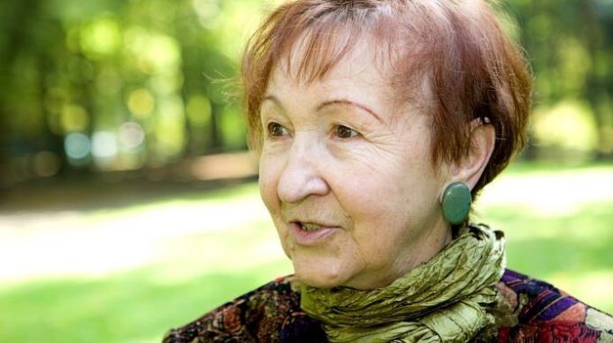 dreamstimefree_6571958-1-696x487-1-696x389