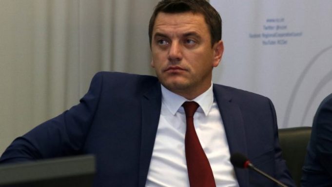 damir-hadzic-696x391