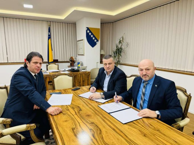 l_66b1ace9ae9d3fe8f7e2547efcd346e4