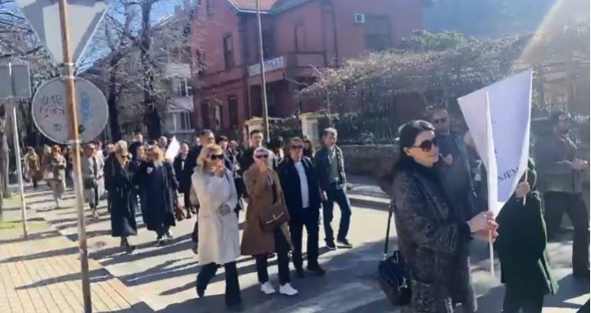 65d4ae7d-741c-4f76-a3a2-446c0a0a0a78-mostar-prosvjetari-preview