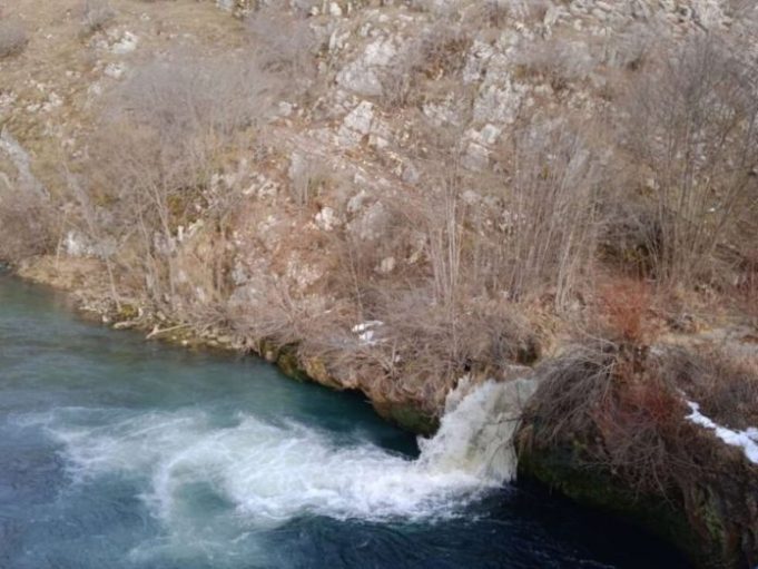 77961fde576a0cd73903a72503dbdd47-696x522