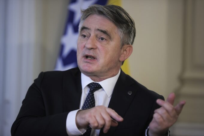 AA-20240116-33446890-33446869-KOMSIC_ZA_AA_IMA_DOVOLJNO_LJUDI_KOJI_CE_IZDRZATI_U_BORBI_ZA_BIH_TRENUTNA_POLITIKA_AMERIKE_JE_U_INTERESU_HRVATSKE