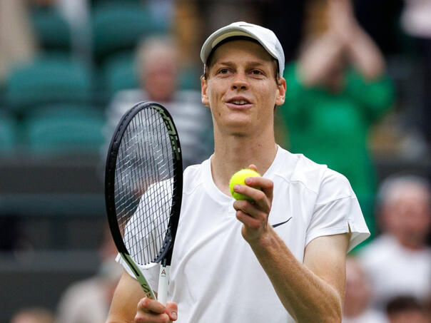 sinner-sa-maksimalnih-3-0-do-cetvrtfinala-wimbledona-sinner222_668affe26ca3d