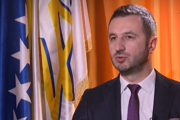 semir-efendic-900x600