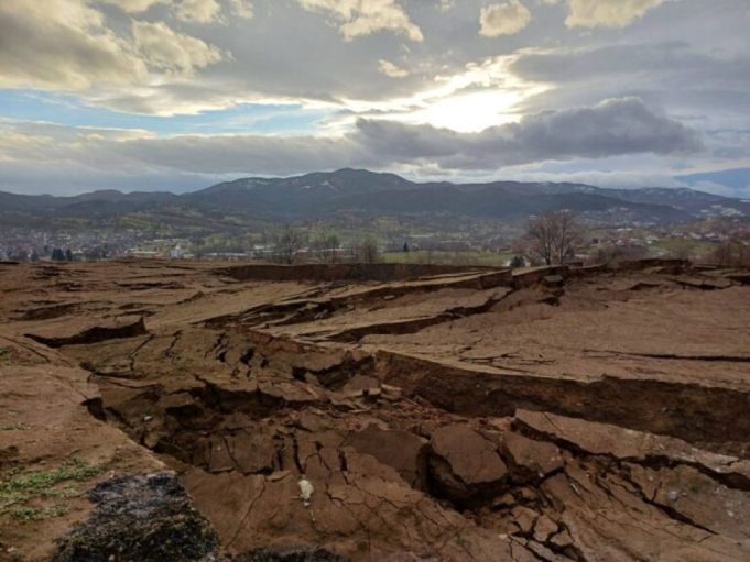 Maglaj kliziste Foto 072 info