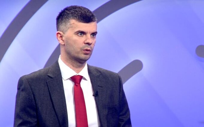 1743177359-bakir-1024x636