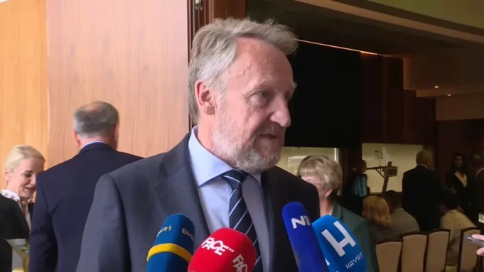 bakir_izetbegovic.format-webp.width-900