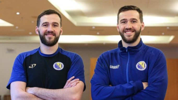 c5eb6842-1ba6-4d86-939c-bea49d7ad68b