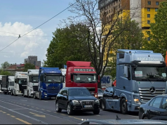 Blokade granica: Prijevoznici neće dopustiti ni prolazak cisterni s gorivom