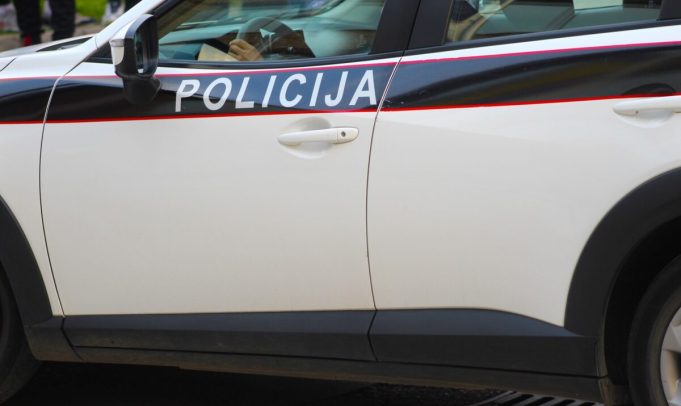 Policija-MUP-ZDK-1200x716