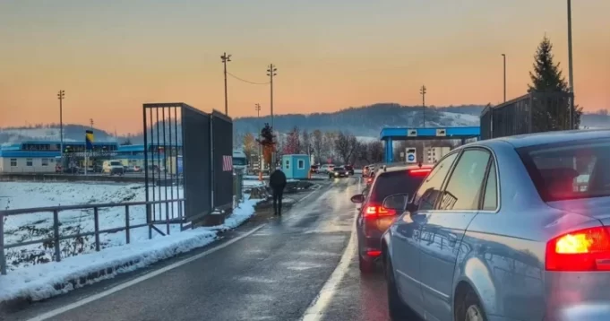 20251127_183959_0000-740x389