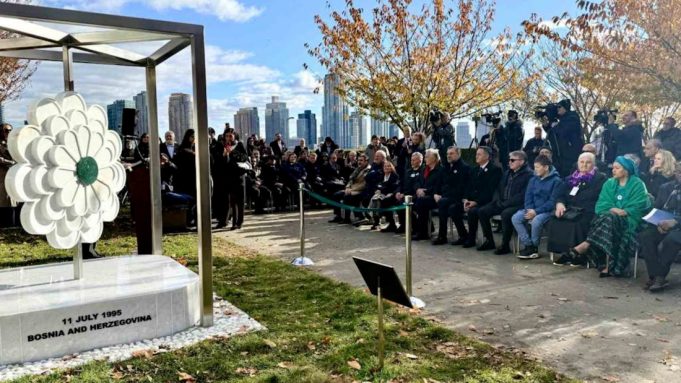 portal-hd00-06-23-06still6138-1763409087