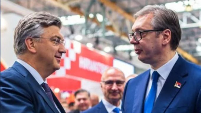 e464d879aa2b42a5b8c0fd6c23672943