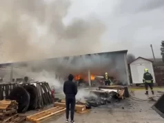 Požar zahvatio skladište u Širokom Brijegu, pričinjena velika materijalna šteta