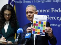 U Parlamentu FBiH otvorena rasprava o uvođenju univerzalnog dječijeg dodatka